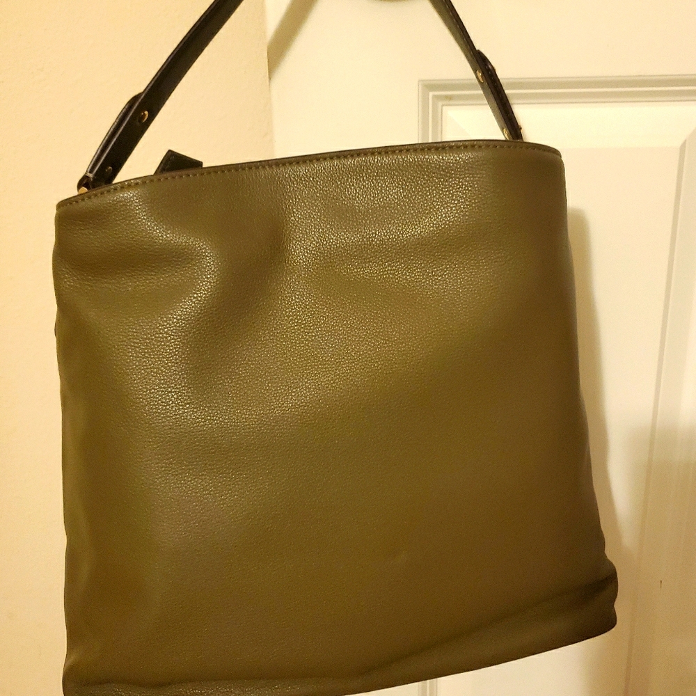 Michael Kors Evie Hobo Bag NWT